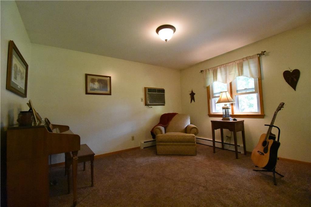 4725 Ivanhoe Road Sharpsville, PA 16150 - Photo 5 of 25 Gallery Image 5