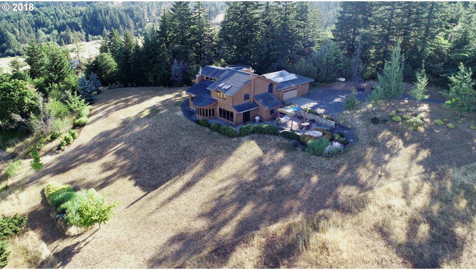 470 Snowden Road White Salmon, WA 98672 - Photo 3 of 32