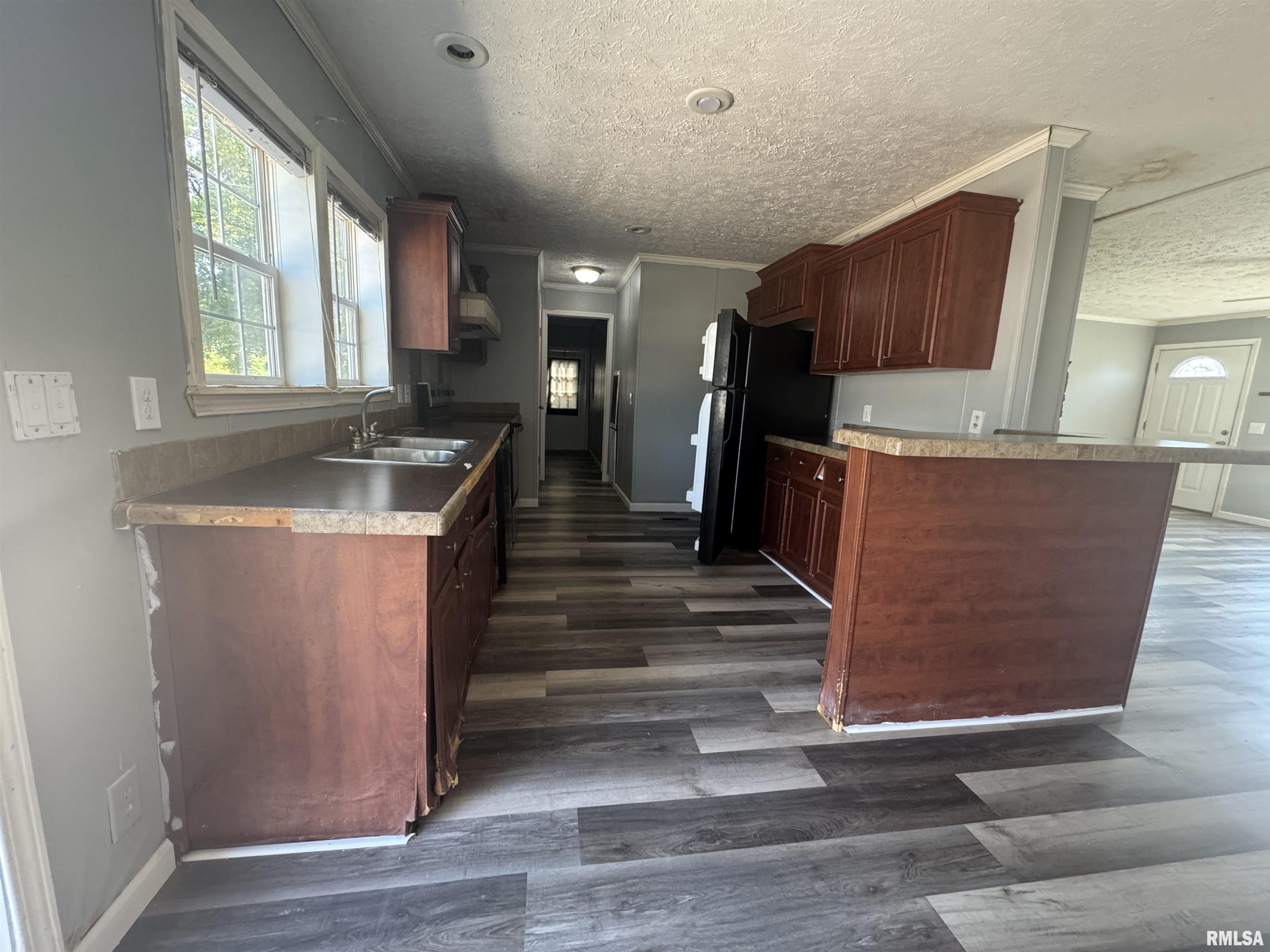 413 Walnut Street Zeigler, IL 62999 - Photo 14 of 20