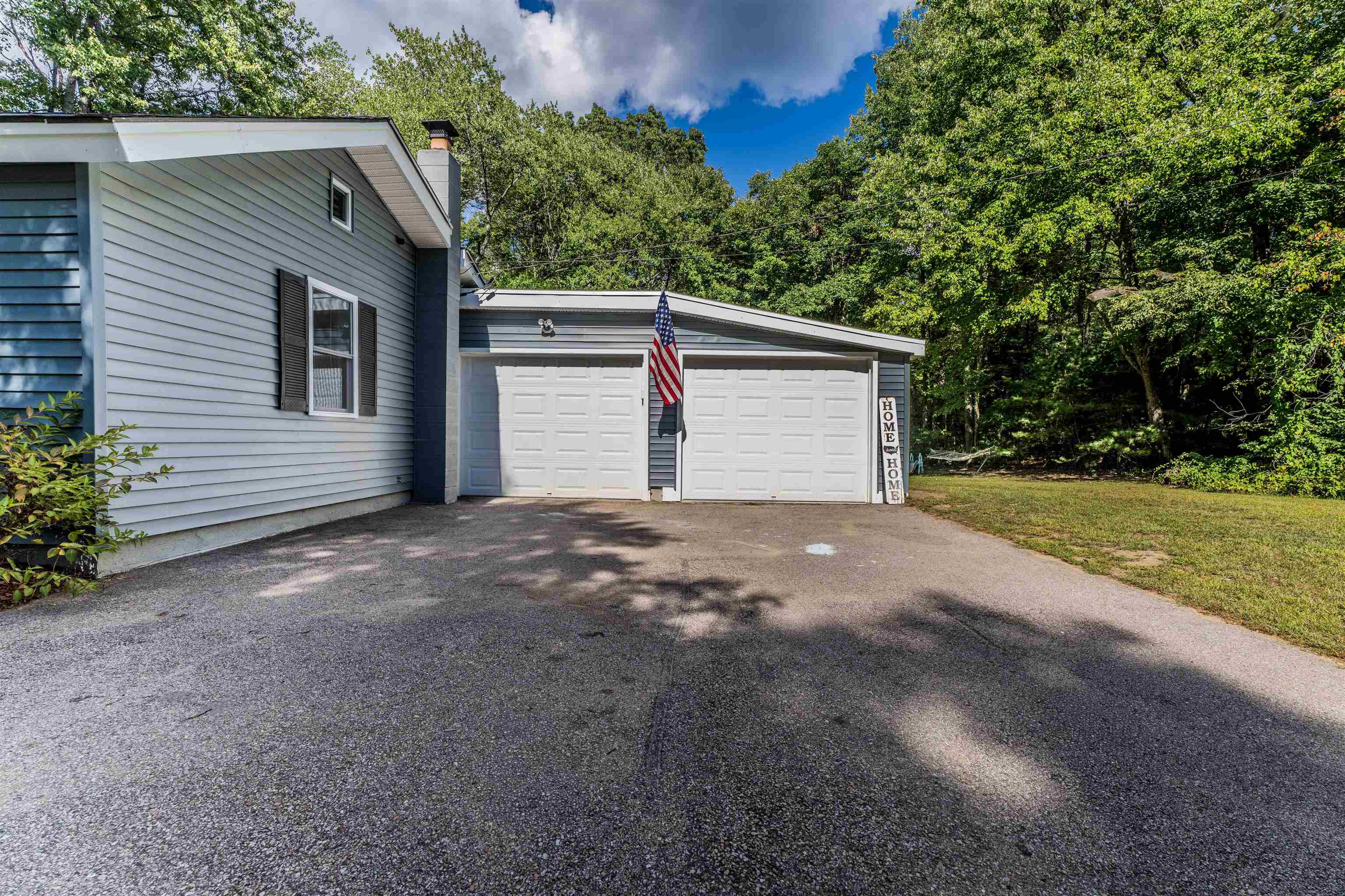 79 Chester Turnpike Hooksett, NH 03106 - Photo 19 of 22