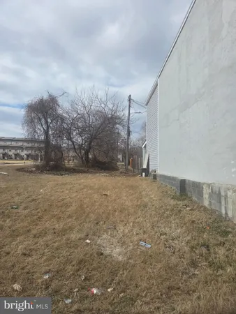 a view of dirt field