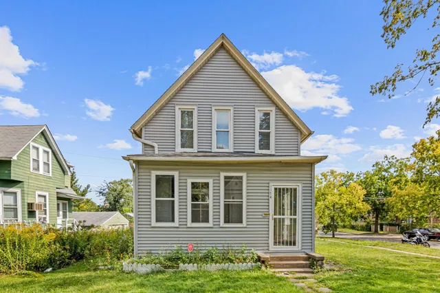 $215,000 | 1174 Edgerton Street, St. Paul, MN 55130