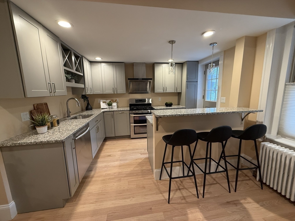 152 Harvard Street, Unit 2 Brookline, MA 02446 - Photo 17 of 21