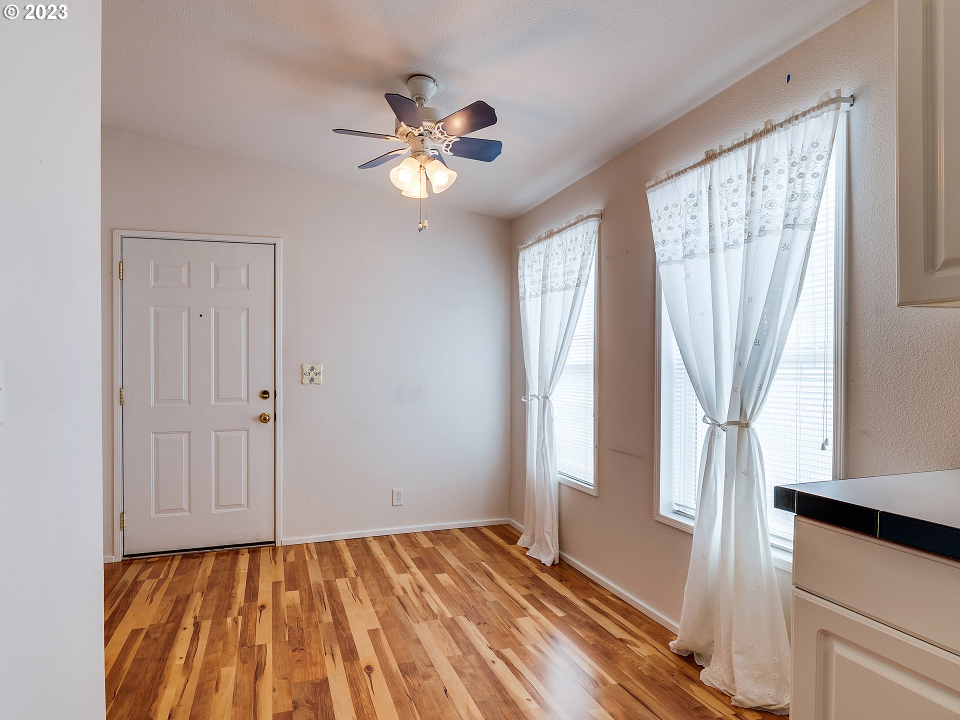 2267 Maia Loop Springfield, OR 97477 - Photo 5 of 15 a view of an empty room and window