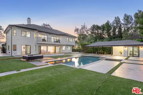 $3,899,000 | 4256 Tarzana Estates Drive, Tarzana, CA 91356