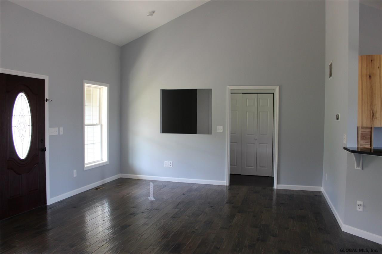 630 Clipp Road Voorheesville, NY 12186 - Photo 8 of 33 Photo 8