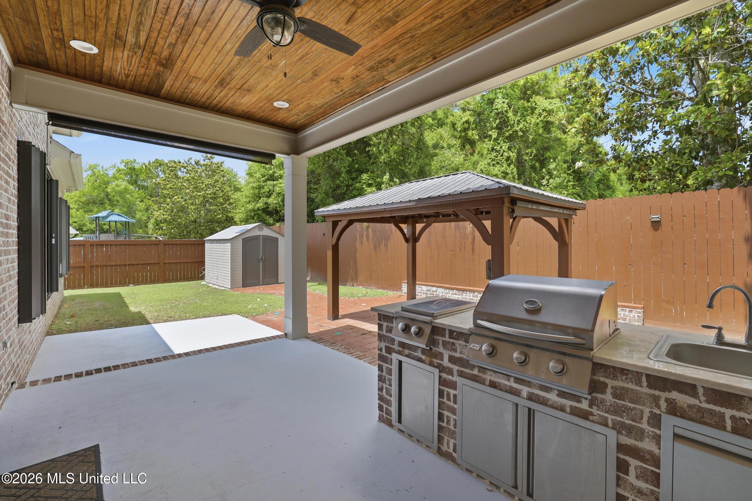 1584 Lucius Street Biloxi, MS 39532 - Photo 11 of 47 OUTDOOR FULLL SERVICE COOKING ISLAND