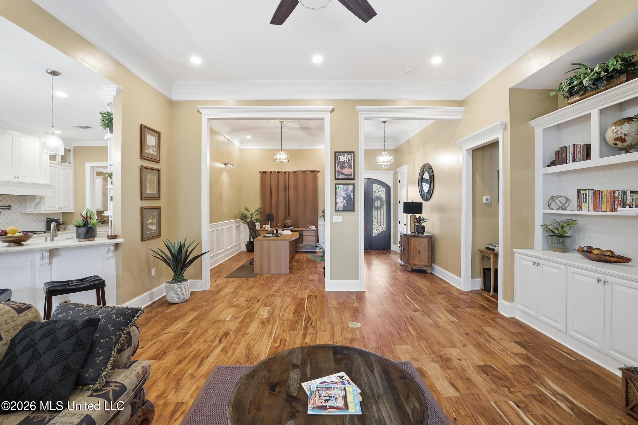 1584 Lucius Street Biloxi, MS 39532 - Photo 14 of 47 OFFICE, FRONT ENRANCE
