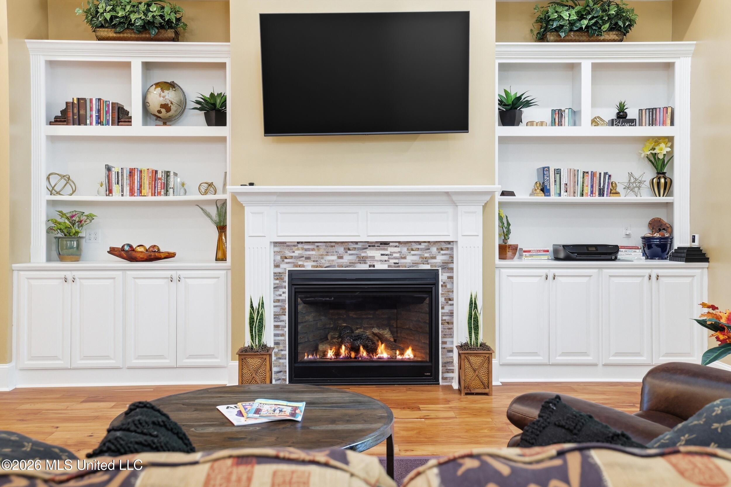 1584 Lucius Street Biloxi, MS 39532 - Photo 18 of 47 FIREPLACE