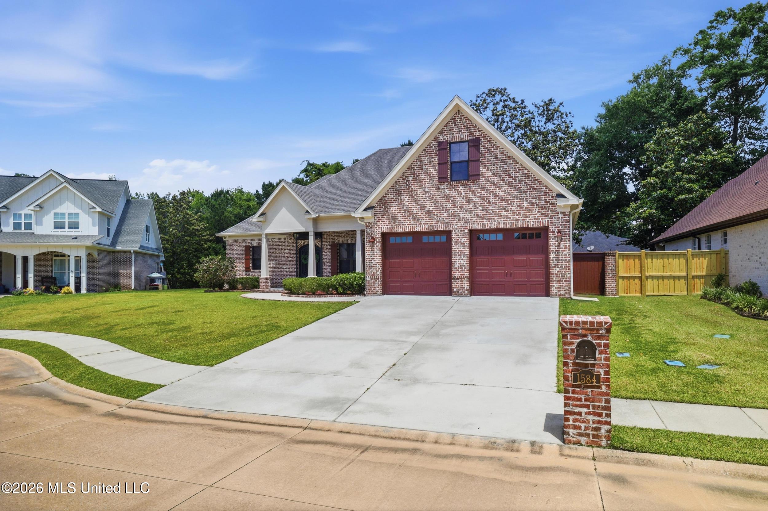 1584 Lucius Street Biloxi, MS 39532 - Photo 6 of 47 FRONT 2 CAR GARAGE