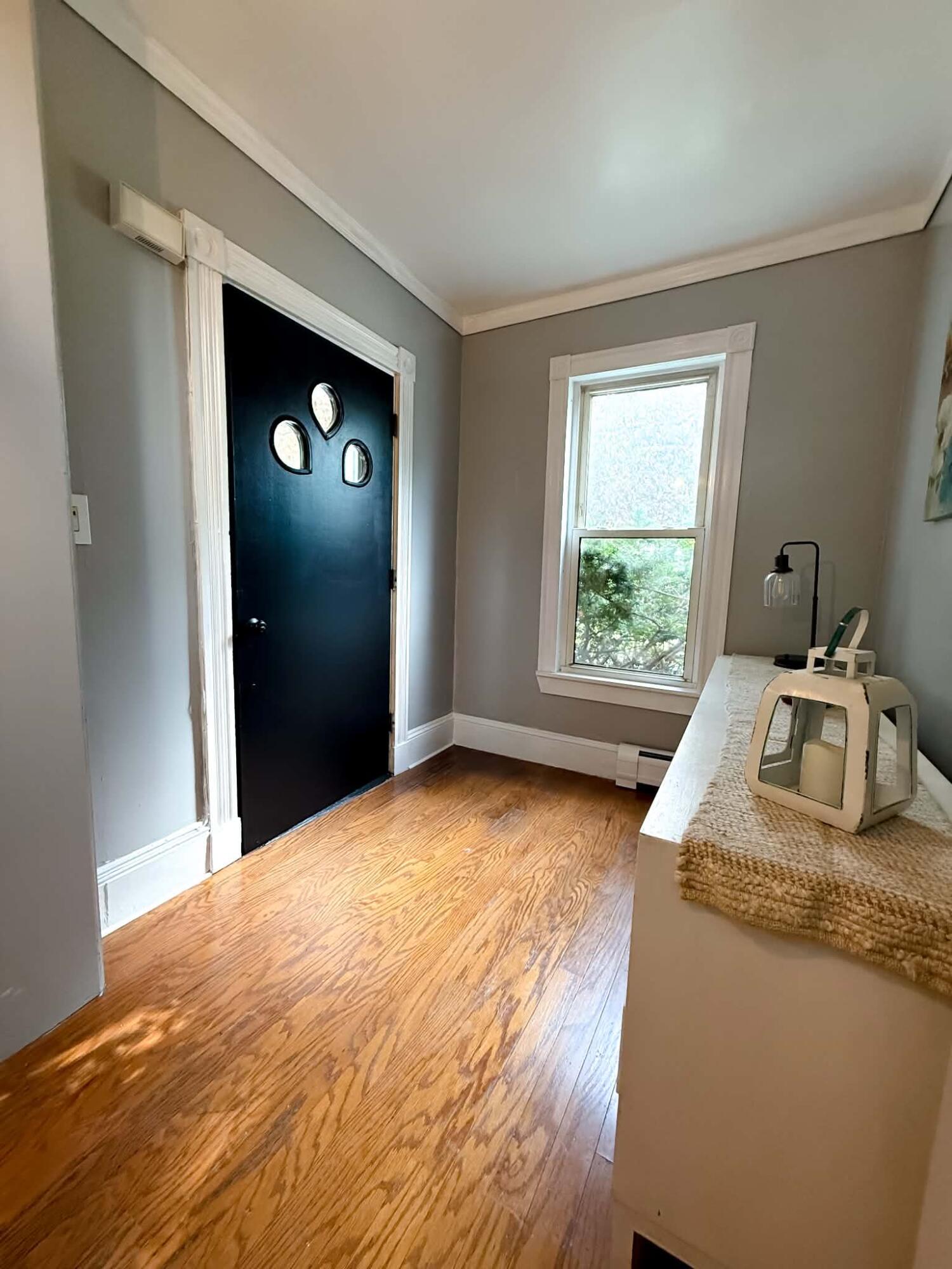 179 Grove Street Bangor, ME 04401 - Photo 19 of 48 Front Entrance