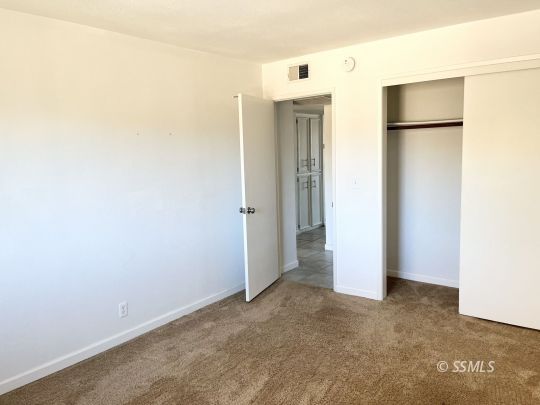 1272 North Inyo Street Ridgecrest, CA 93555 - Photo 13 of 24 a view of an empty room