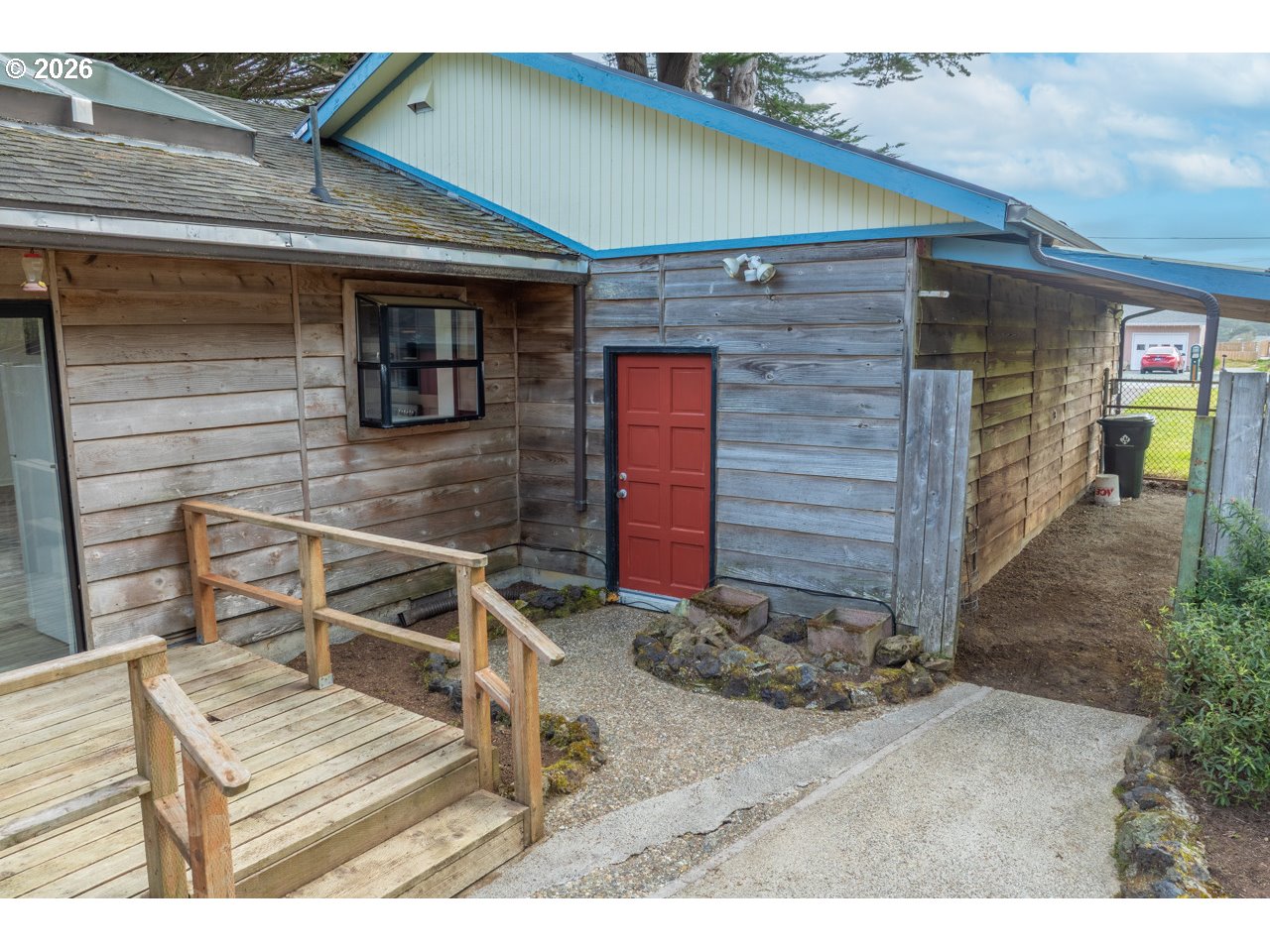 1260 Jackson Avenue Southwest Bandon, OR 97411 - Photo 14 of 48 a view of outdoor space