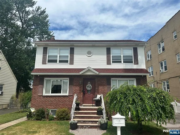 $2,000 | 65 Beech Street, North Arlington, NJ 07031
