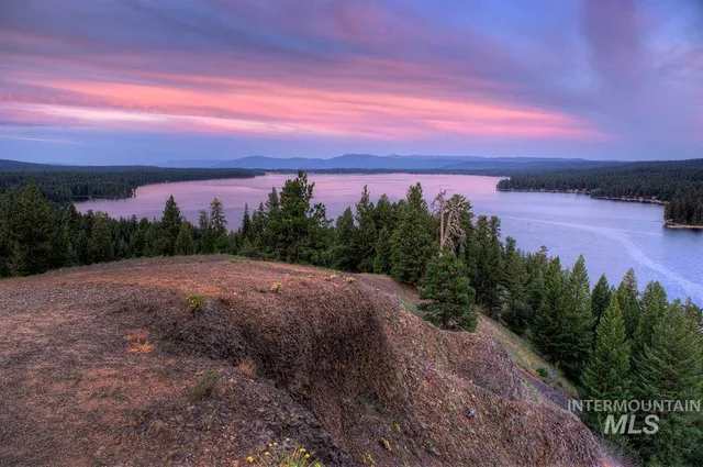 $250,000 | 304 McBride Street, Unit 107 107, McCall, ID 83638