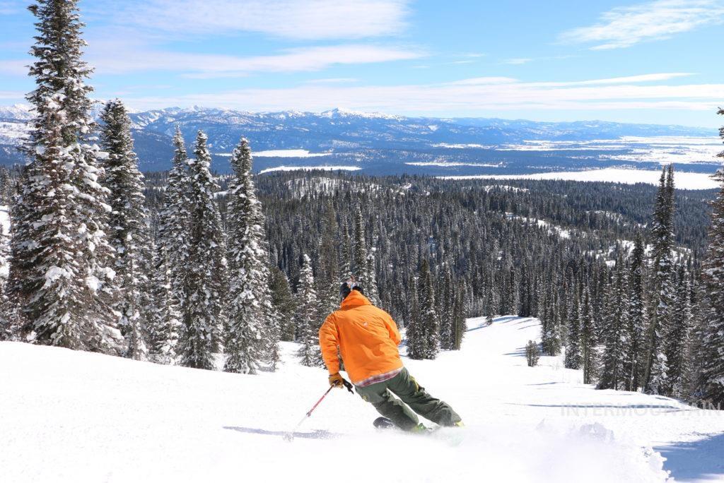 304 McBride Street, Unit 107 107 McCall, ID 83638 - Photo 27 of 28 Snowy view of Bogus Basin skiier