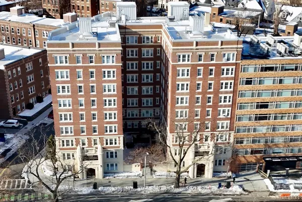 $3,500 | 1450-1454 Beacon Street, Unit 643, Brookline, MA 02446