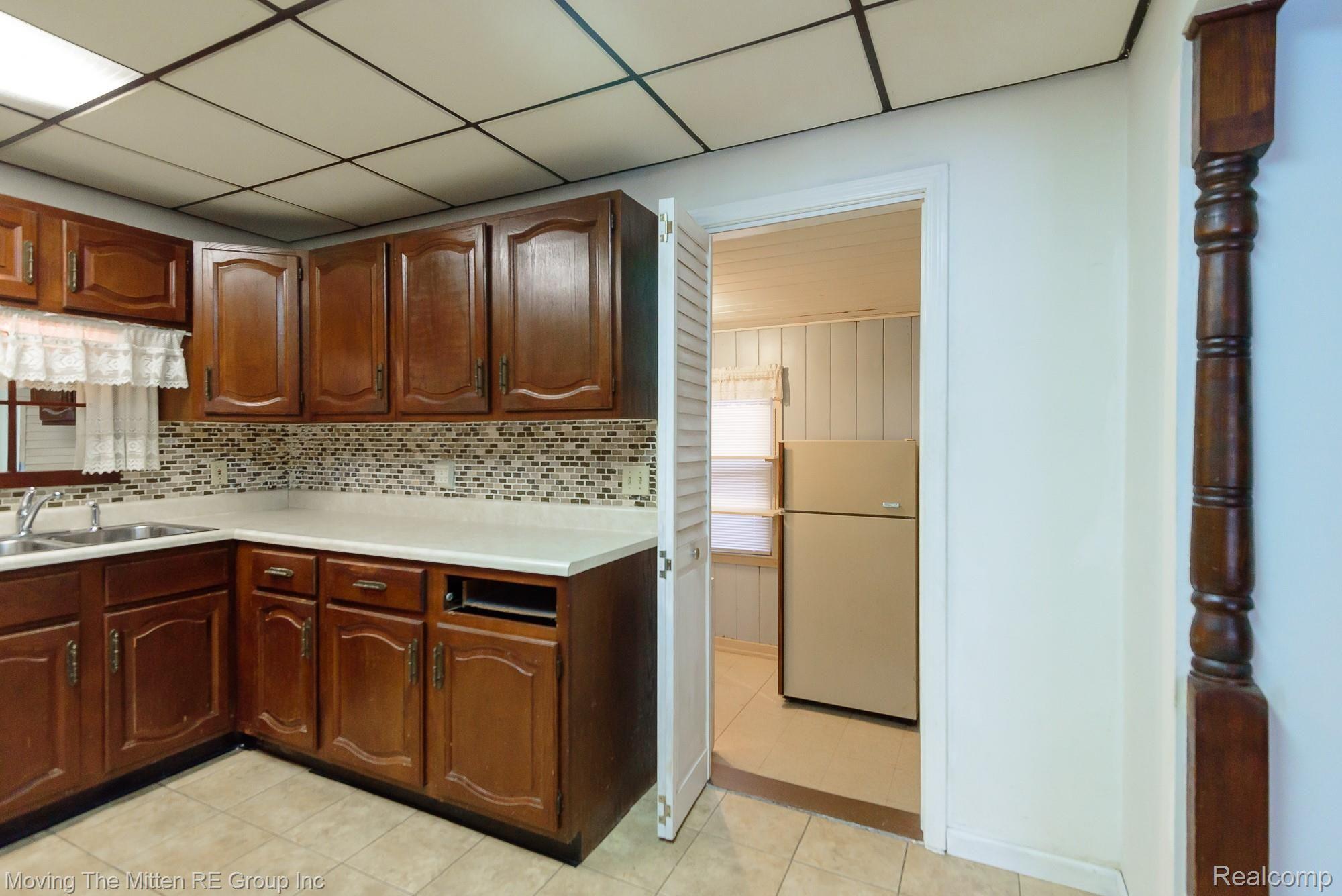 23715 Waltz Road New Boston, MI 48164 - Photo 22 of 58 21.jpg