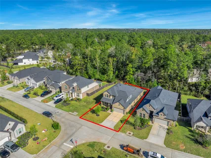 $435,000 | 128 Yellow Perch Way, Willis, TX 77318