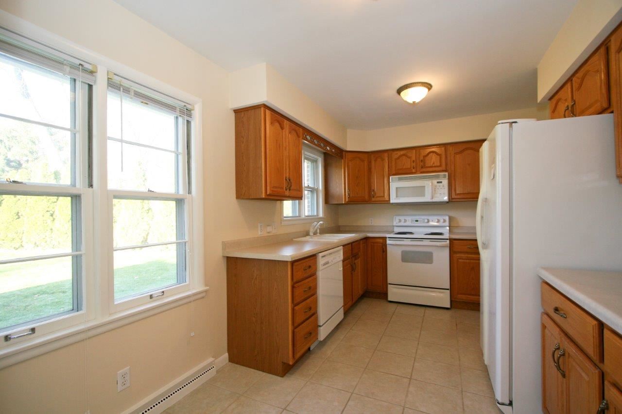 3661 Gordon Road Elkhart, IN 46516 - Photo 7 of 35 Gallery Image 7