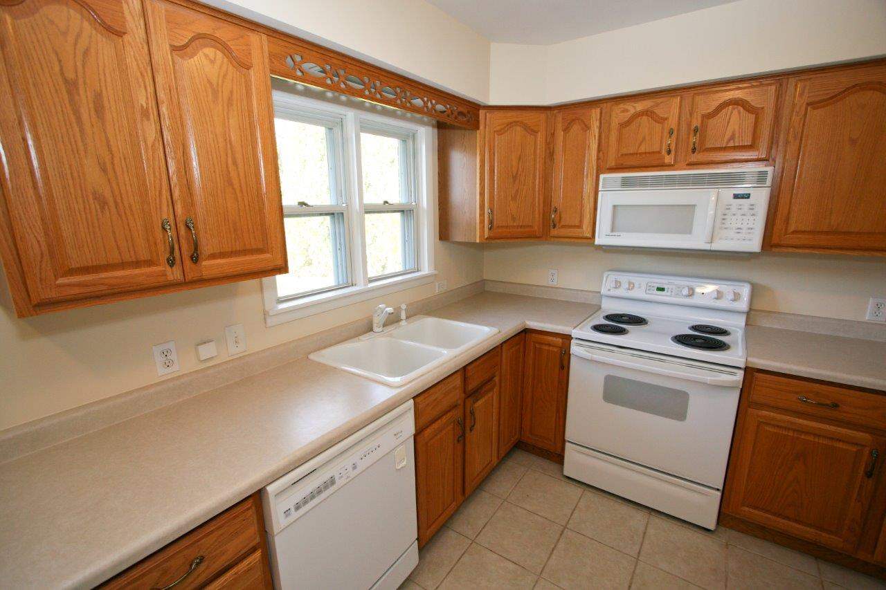 3661 Gordon Road Elkhart, IN 46516 - Photo 9 of 35 Gallery Image 9