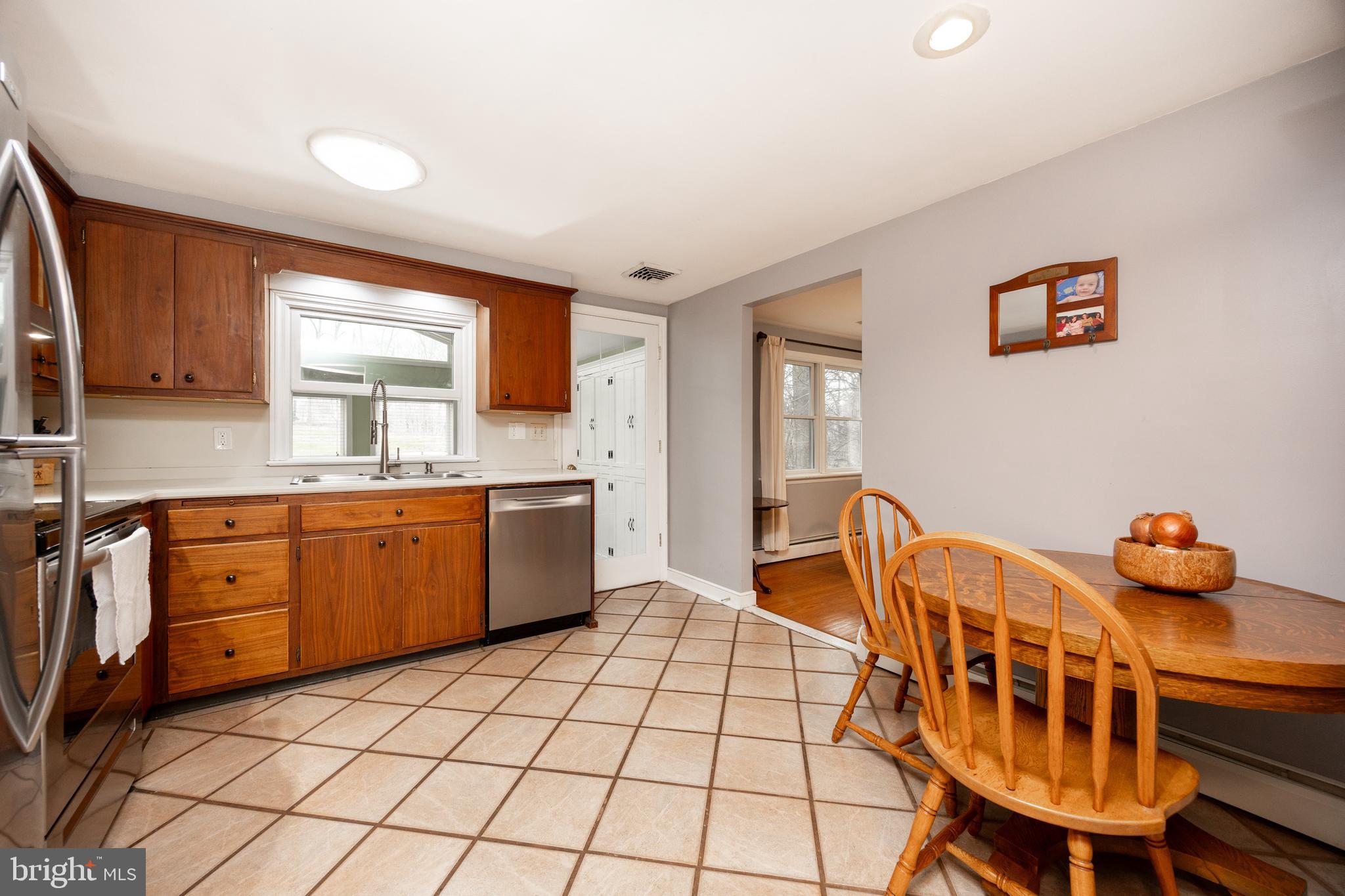 797 Ebelhare Road Pottstown, PA 19465 - Photo 13 of 31