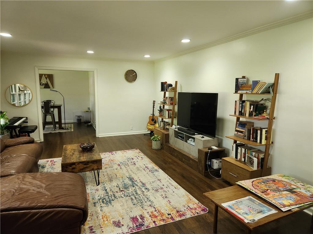 2364 Clairmont Road Atlanta, GA 30329 - Photo 3 of 7