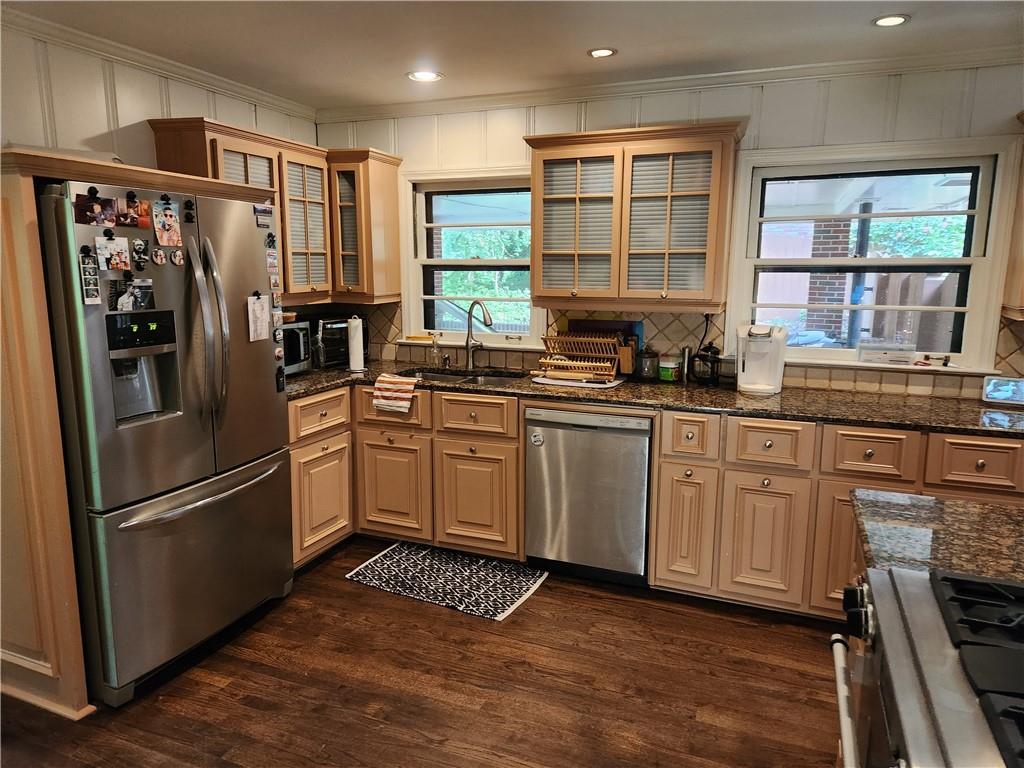2364 Clairmont Road Atlanta, GA 30329 - Photo 4 of 7