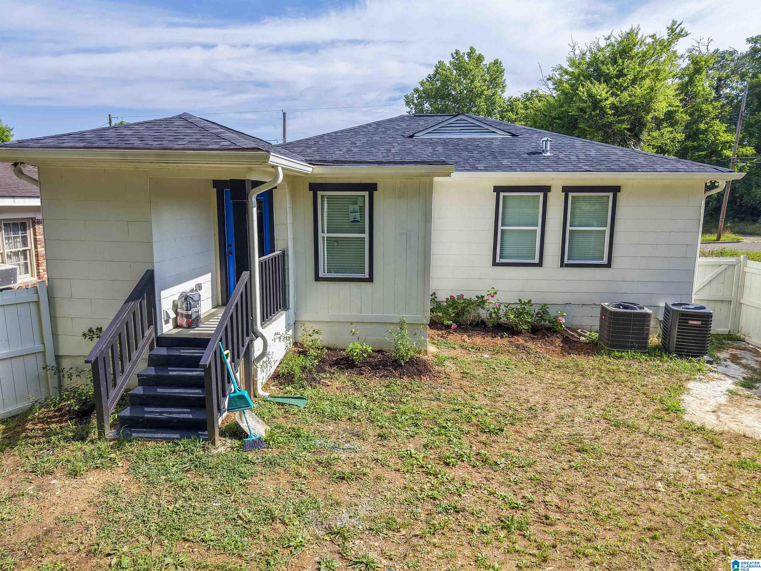 205 14th Court Birmingham, AL 35204 - Photo 25 of 28