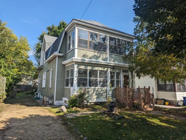 $254,900 | 283 Front Avenue, St. Paul, MN 55117