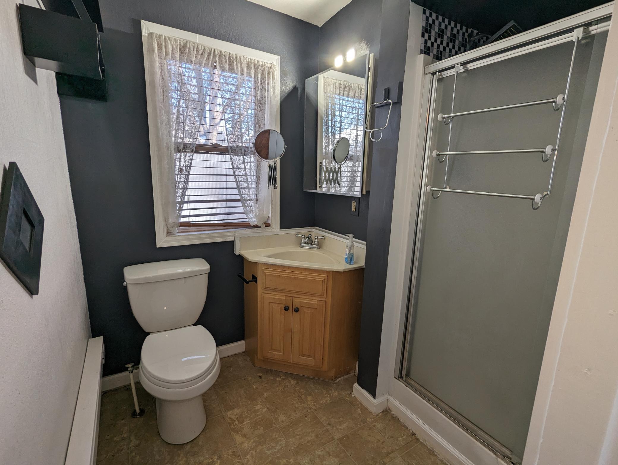 283 Front Avenue St. Paul, MN 55117 - Photo 14 of 35