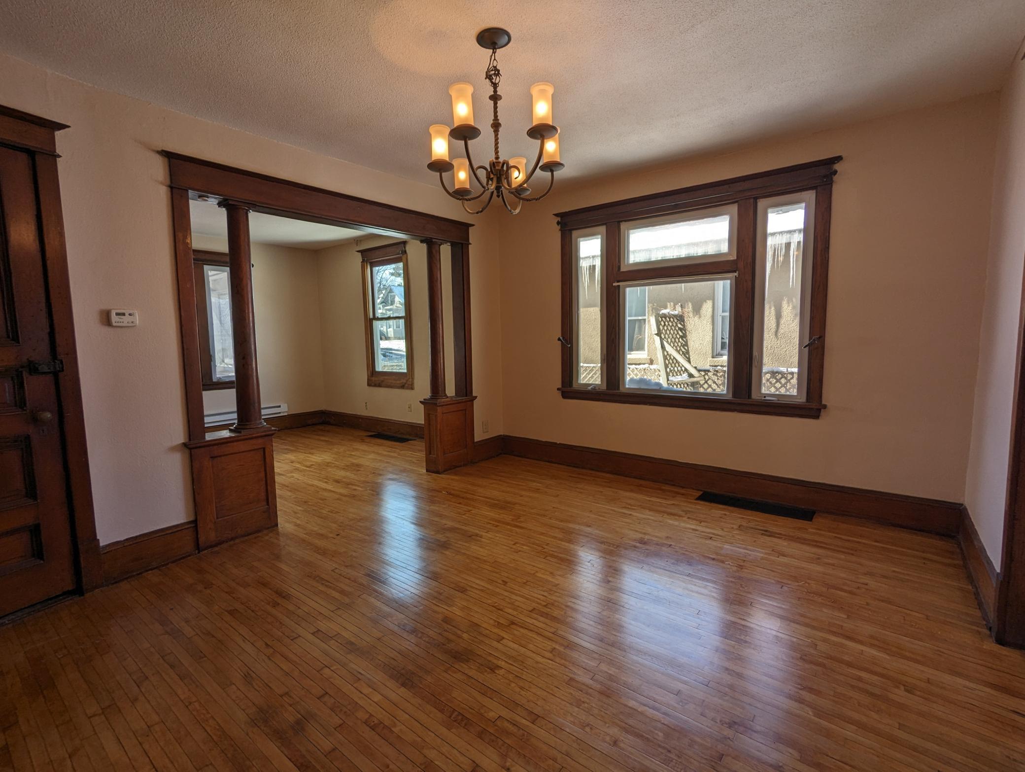 283 Front Avenue St. Paul, MN 55117 - Photo 6 of 35