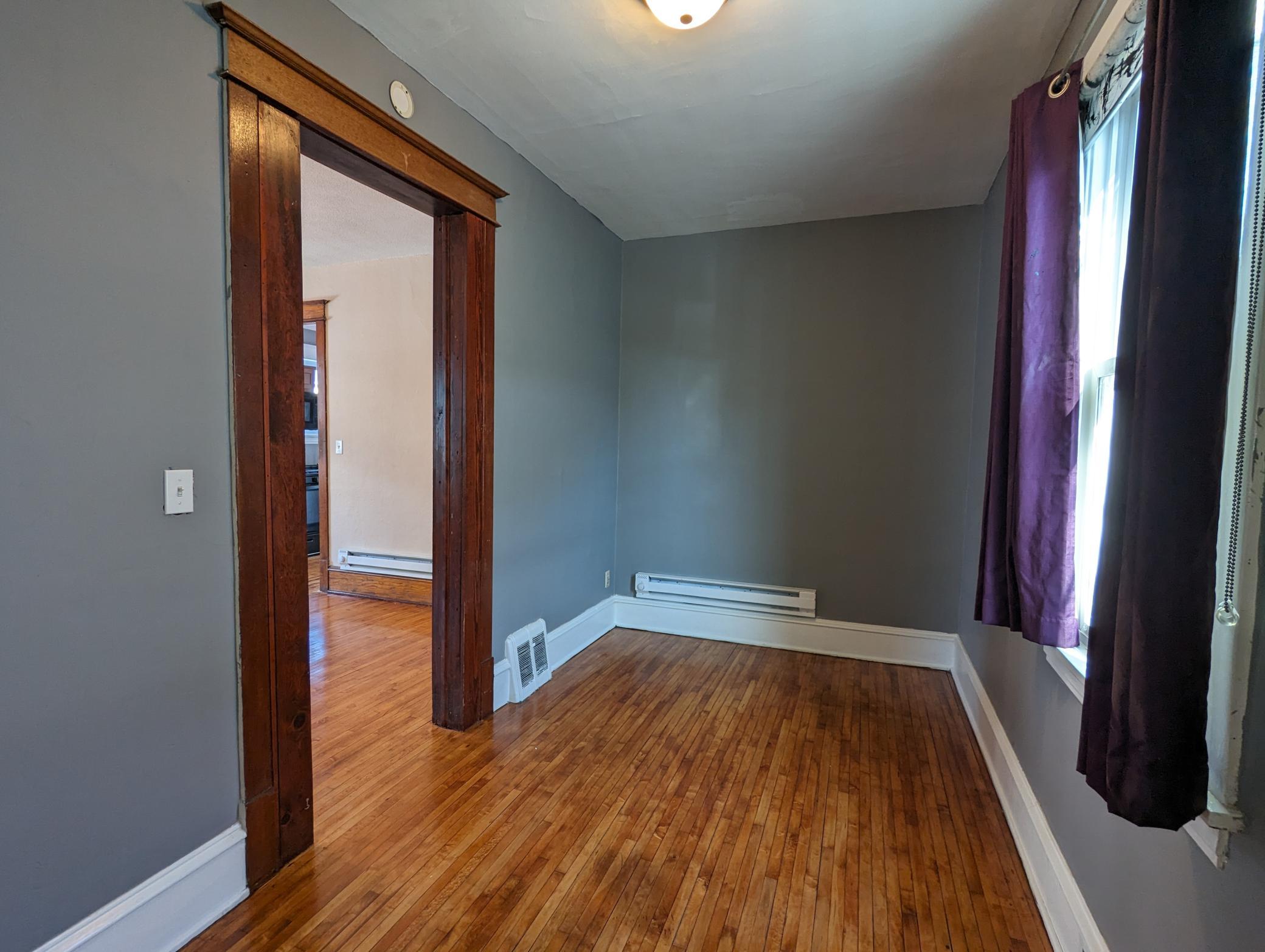 283 Front Avenue St. Paul, MN 55117 - Photo 9 of 35