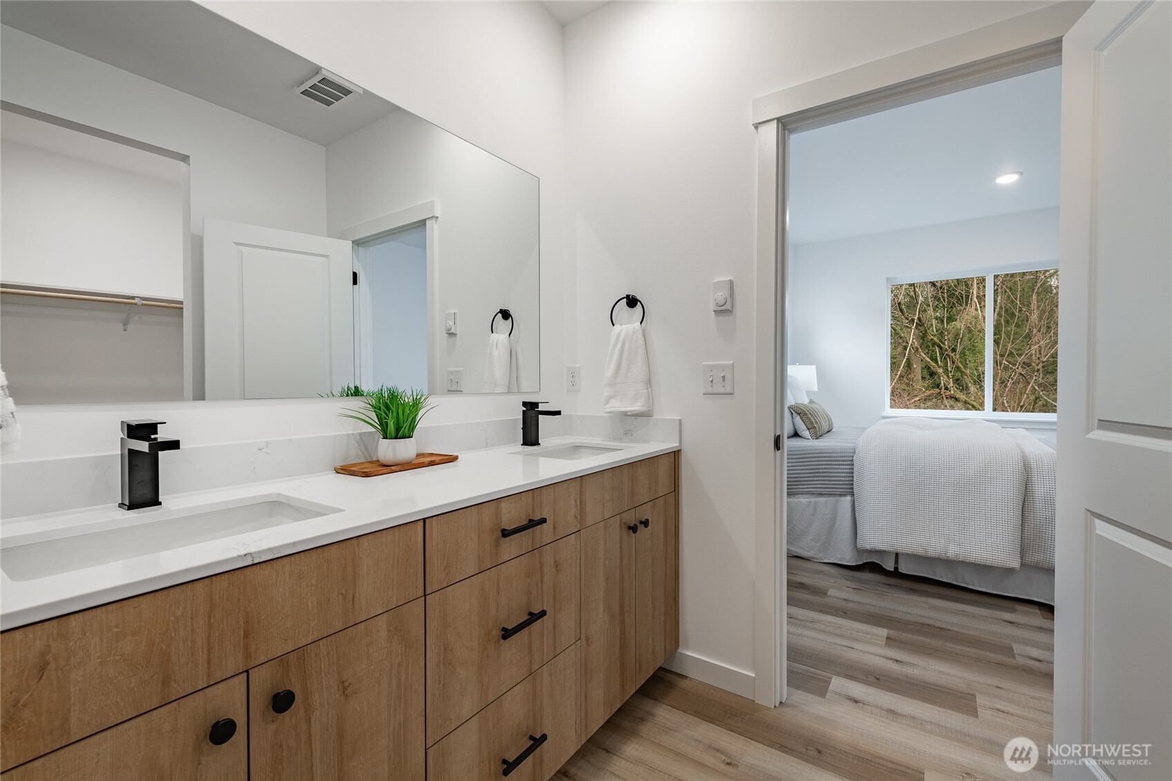 3010 Cedar View Road Blaine, WA 98230 - Photo 18 of 39