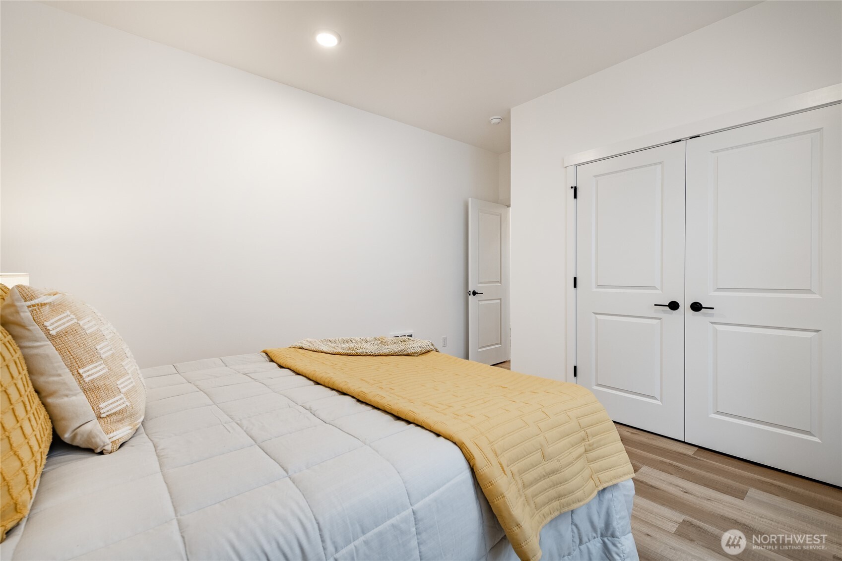 3010 Cedar View Road Blaine, WA 98230 - Photo 30 of 39