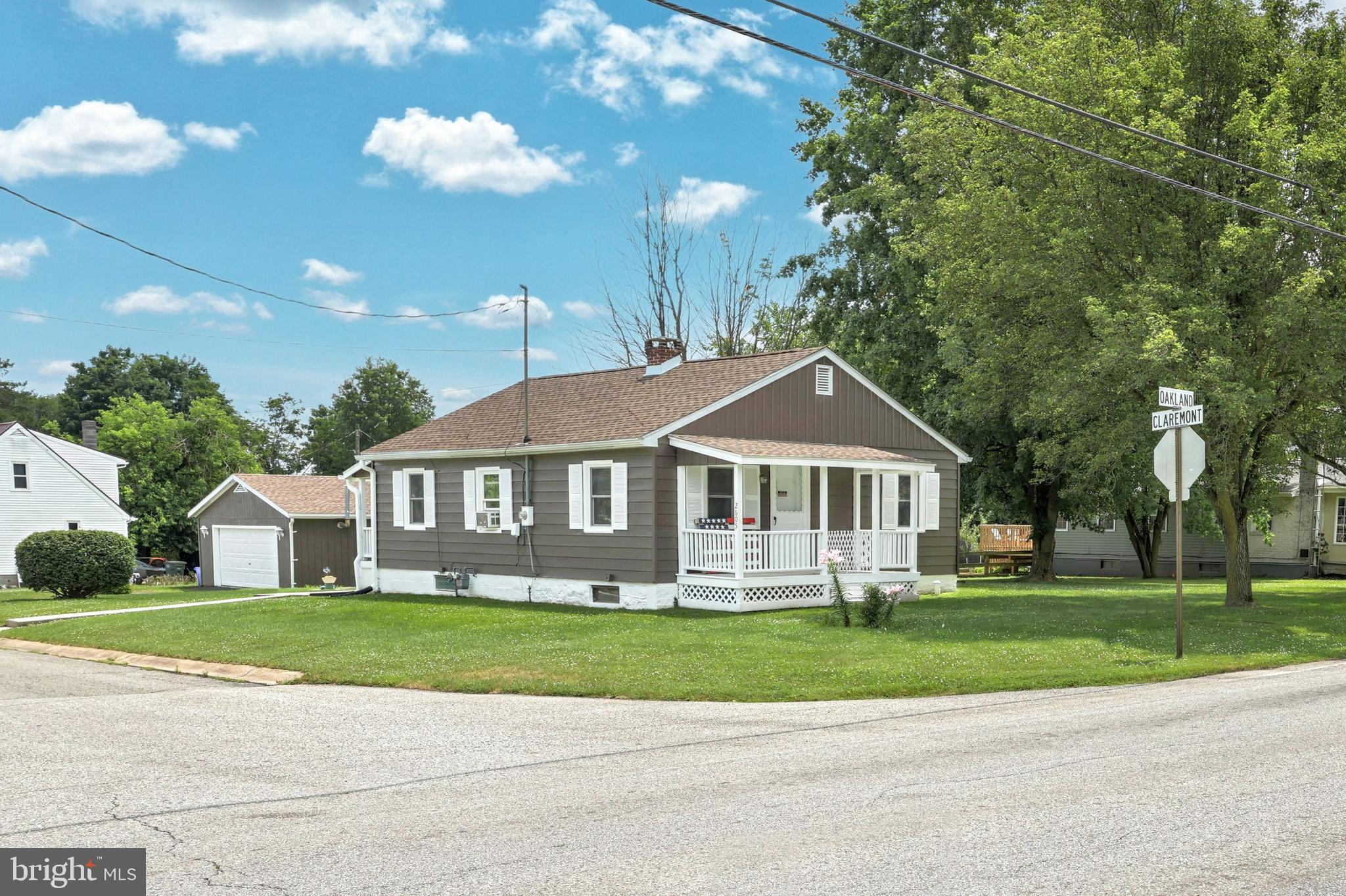 2605 Oakland Road Dover, PA 17315 - Photo 1 of 22 Gallery Image 1