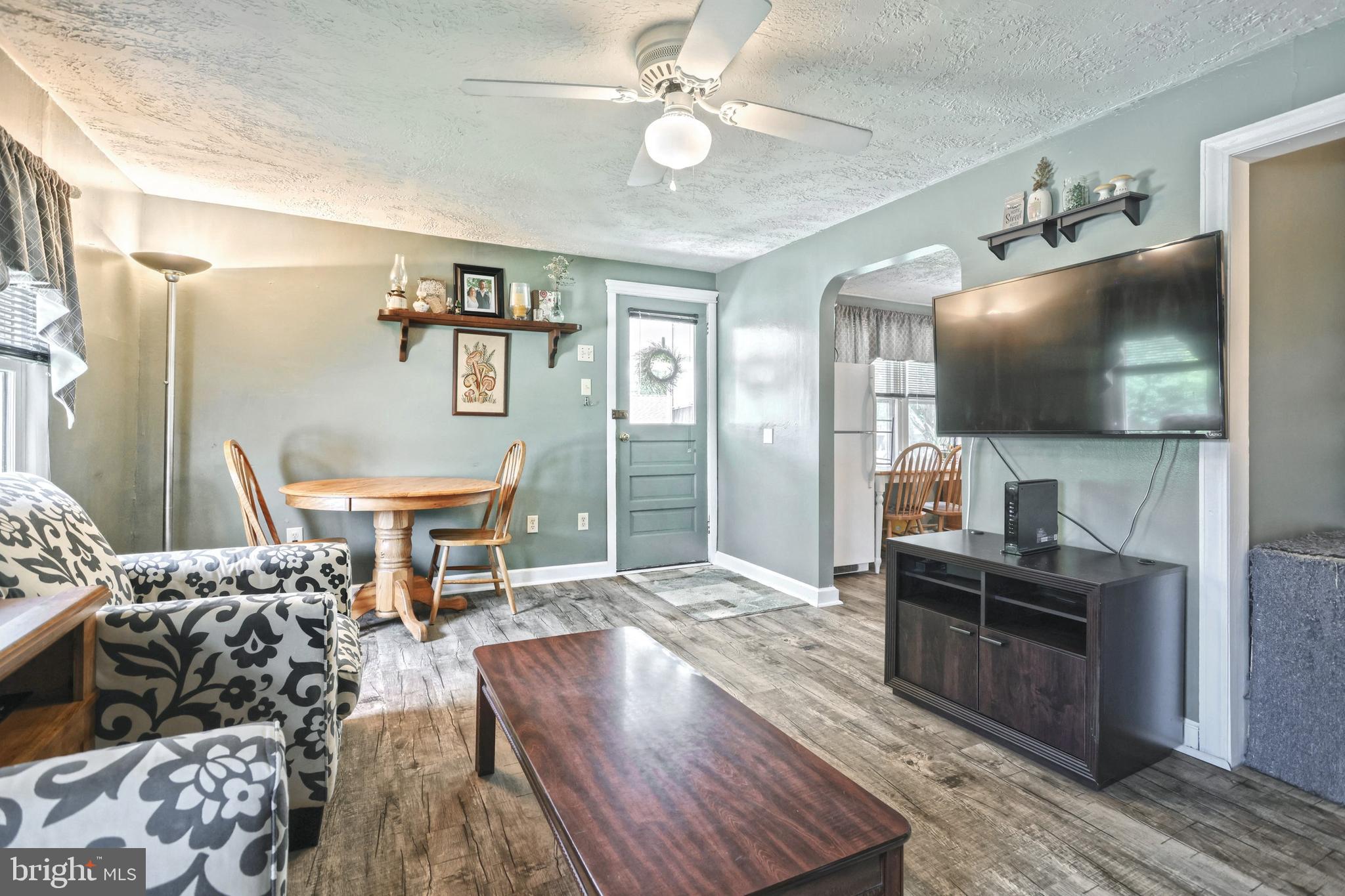 2605 Oakland Road Dover, PA 17315 - Photo 12 of 22 Gallery Image 12