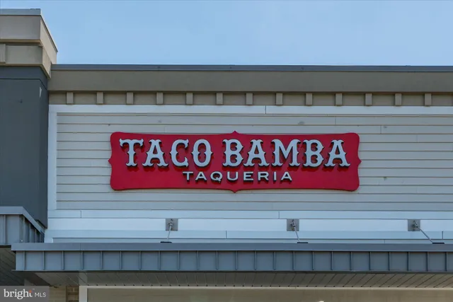 $4,200,000 | 627 Hine Street Southeast, Vienna, VA 22180