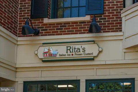 $4,200,000 | 627 Hine Street Southeast, Vienna, VA 22180