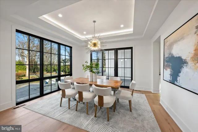 $4,200,000 | 627 Hine Street Southeast, Vienna, VA 22180