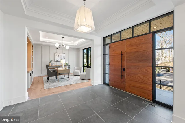 $4,200,000 | 627 Hine Street Southeast, Vienna, VA 22180