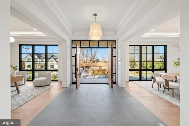 $4,200,000 | 627 Hine Street Southeast, Vienna, VA 22180