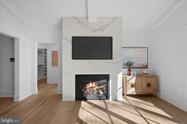 $4,200,000 | 627 Hine Street Southeast, Vienna, VA 22180