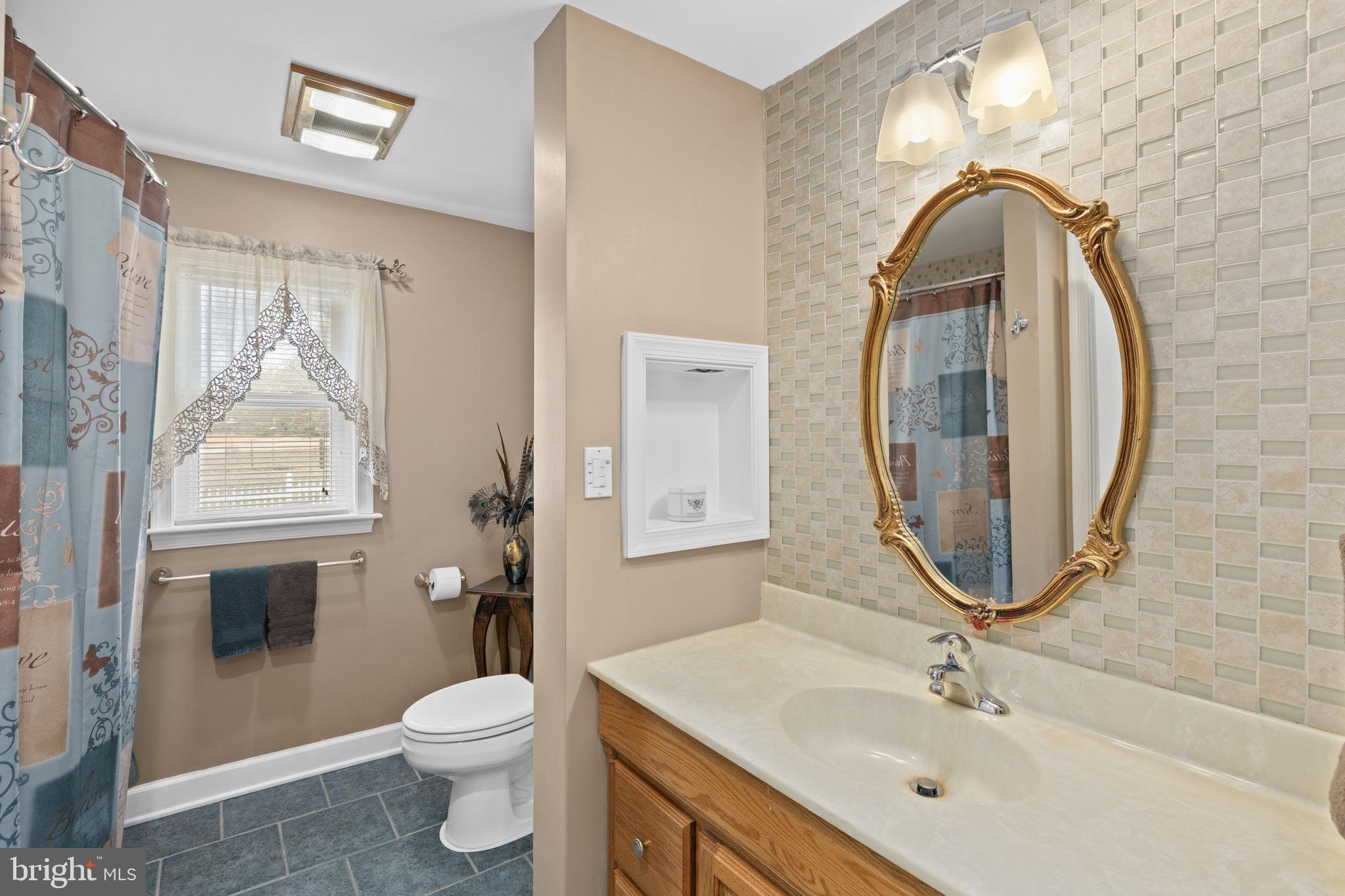 54 Hudson Road Fredericksburg, VA 22405 - Photo 30 of 59 Hallway full bath with stall shower