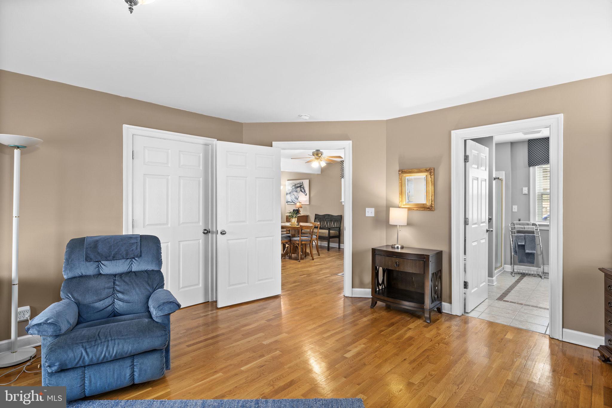 54 Hudson Road Fredericksburg, VA 22405 - Photo 39 of 59 Attached bathroom