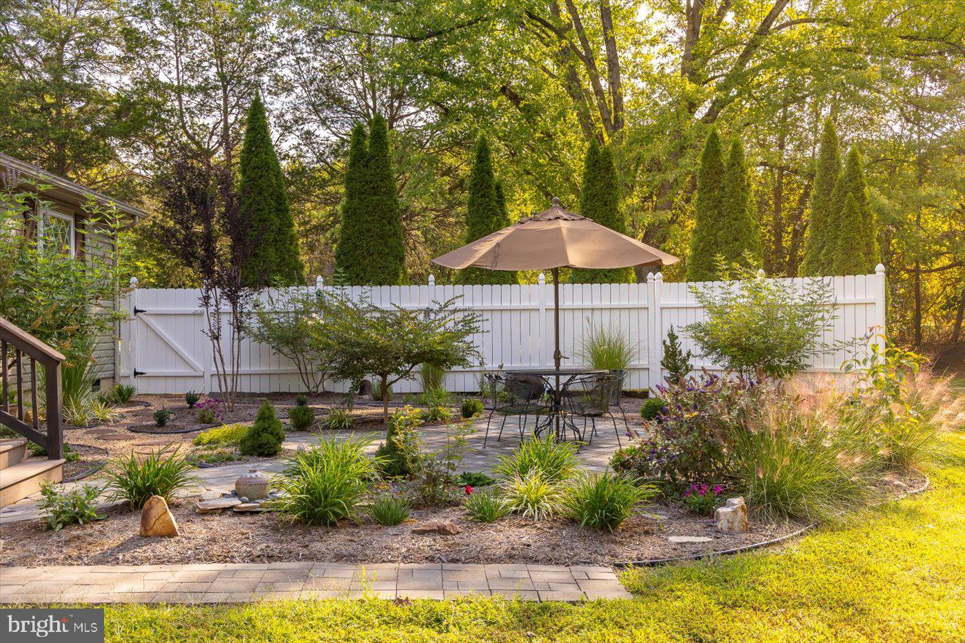 54 Hudson Road Fredericksburg, VA 22405 - Photo 47 of 59 Beautiful backyard seating area