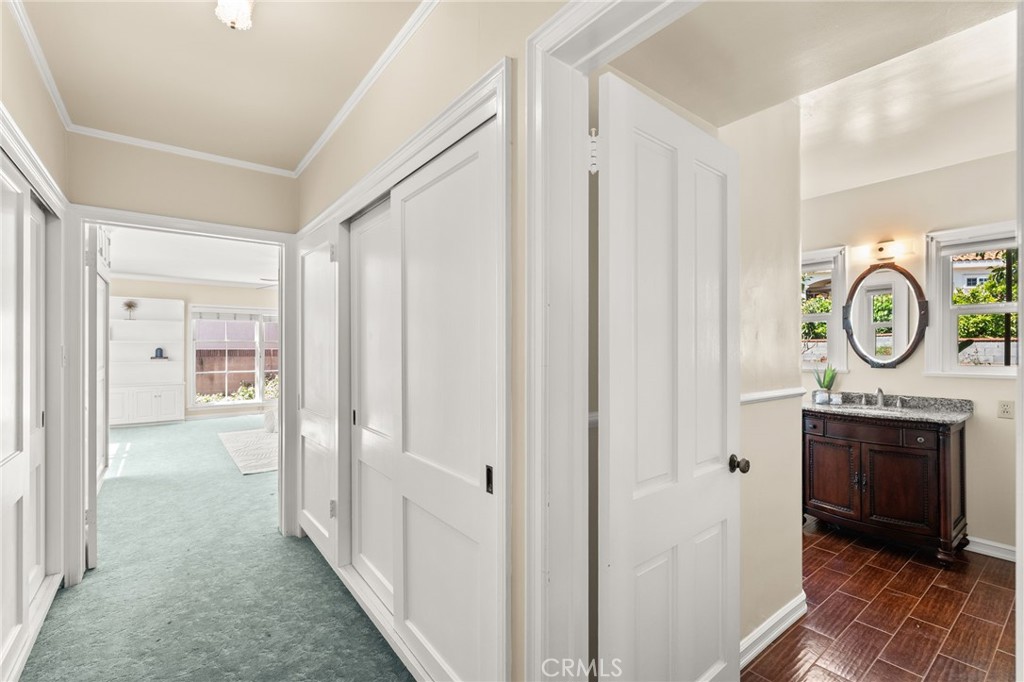 9570 Gallatin Road Downey, CA 90240 - Photo 19 of 59