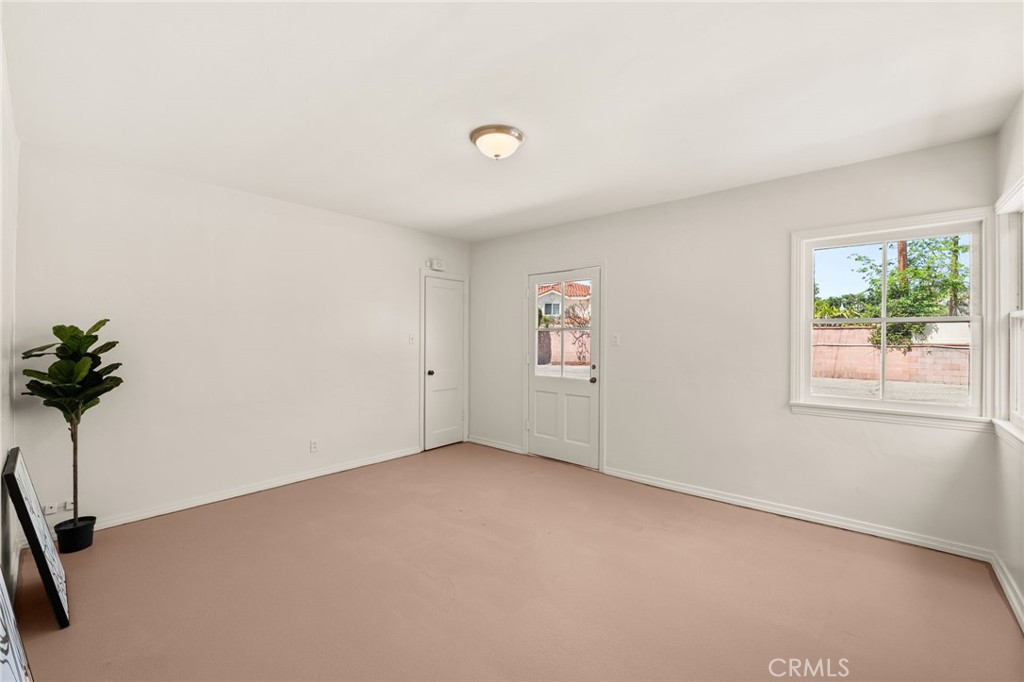 9570 Gallatin Road Downey, CA 90240 - Photo 42 of 59