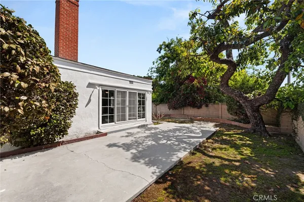 $1,675,000 | 9570 Gallatin Road, Downey, CA 90240