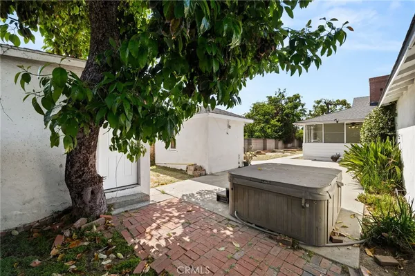 $1,675,000 | 9570 Gallatin Road, Downey, CA 90240